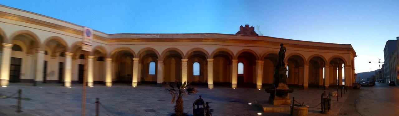 Hotel Cortile Azzurro à Trapani Extérieur photo